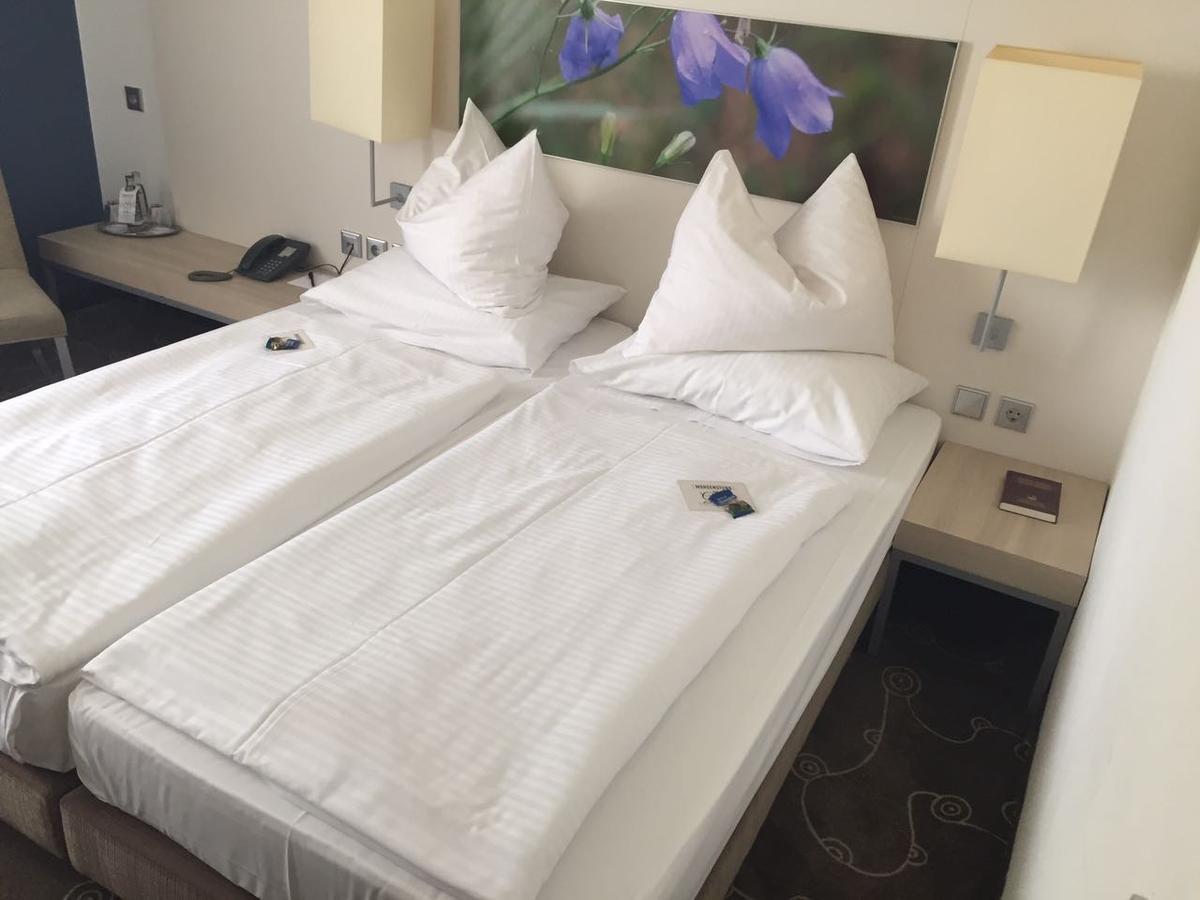 H+ Hotel Зіген Екстер'єр фото